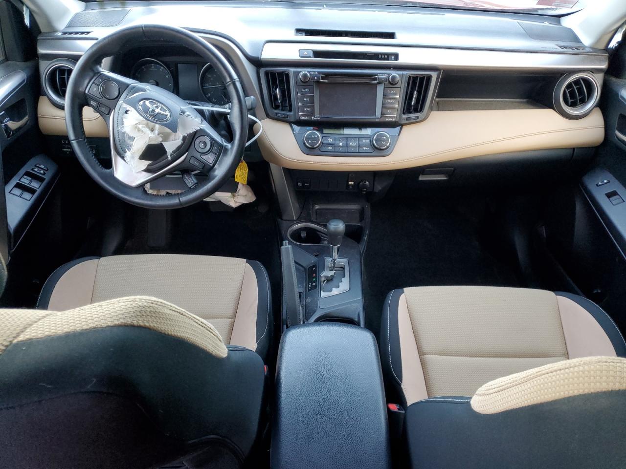 2017 Toyota RAV 4 - Image 8