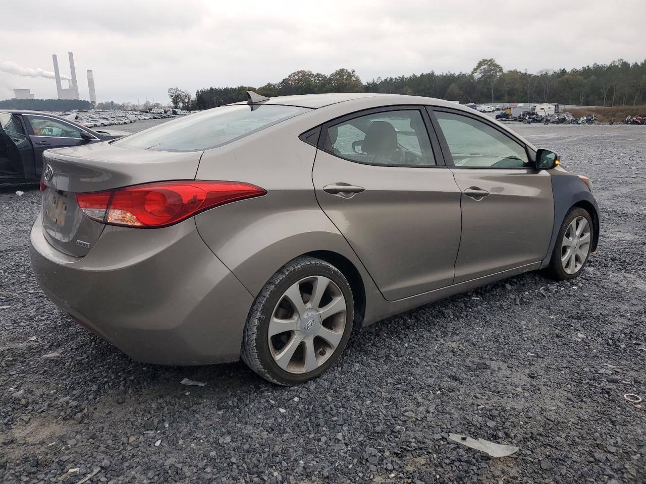 VIN 5NPDH4AE2DH267614 2013 HYUNDAI ELANTRA no.3