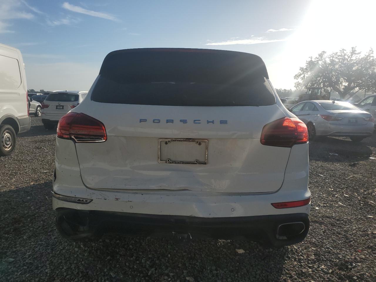 2017 Porsche Cayenne VIN: WP1AA2A28HKA82779 Lot: 80351234