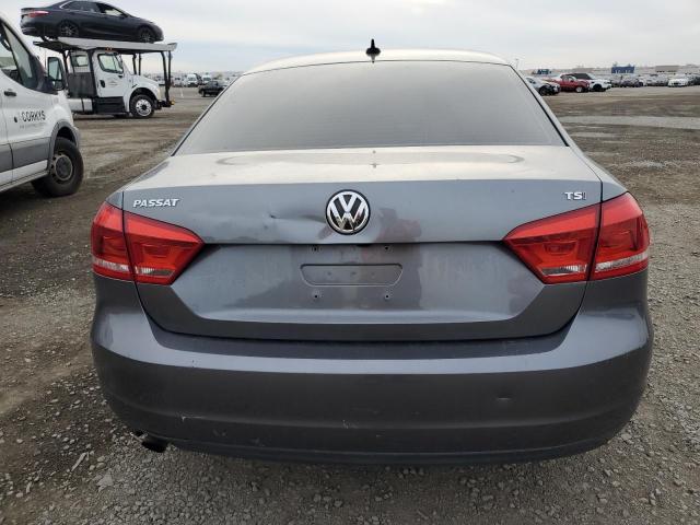  VOLKSWAGEN PASSAT 2015 Сірий