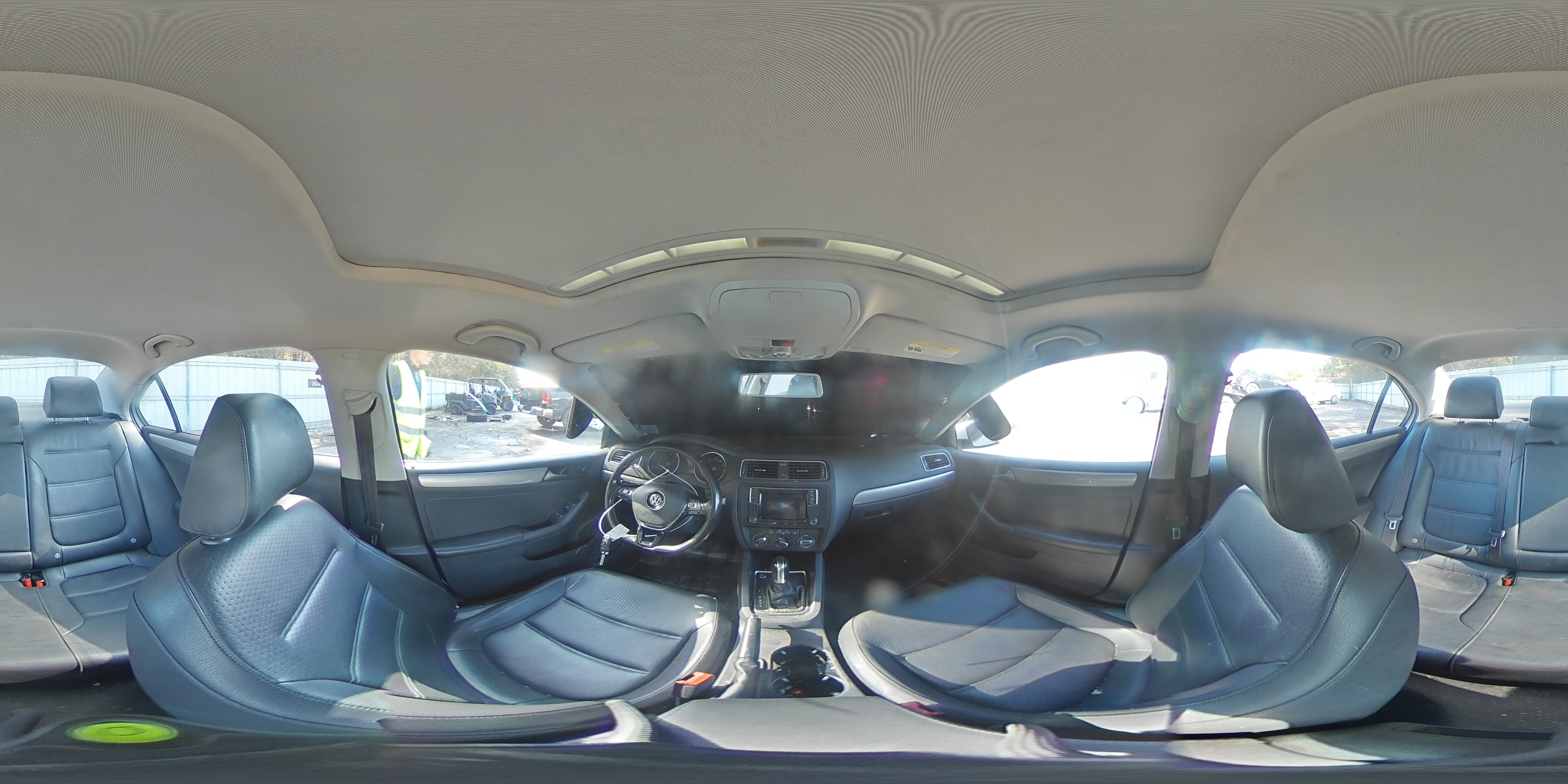 2017 Volkswagen Jetta - Image 13