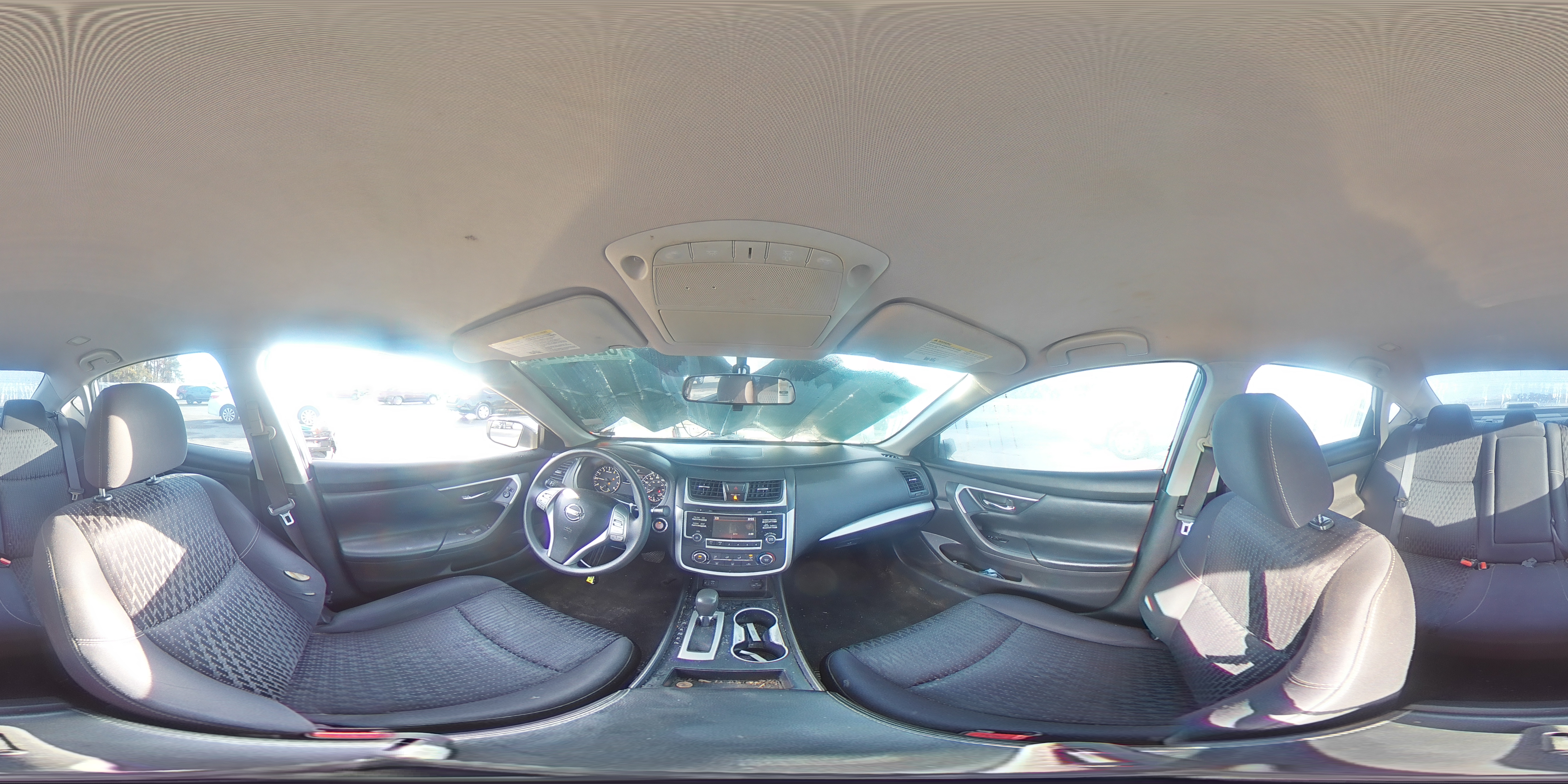 2017 Nissan Altima - Image 13