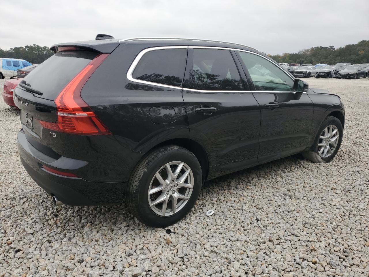 VIN YV4102DK5M1786855 2021 VOLVO XC60 no.3