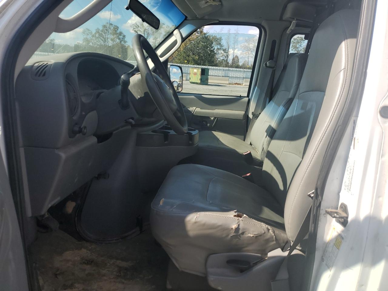 2008 Ford Econoline - Image 7