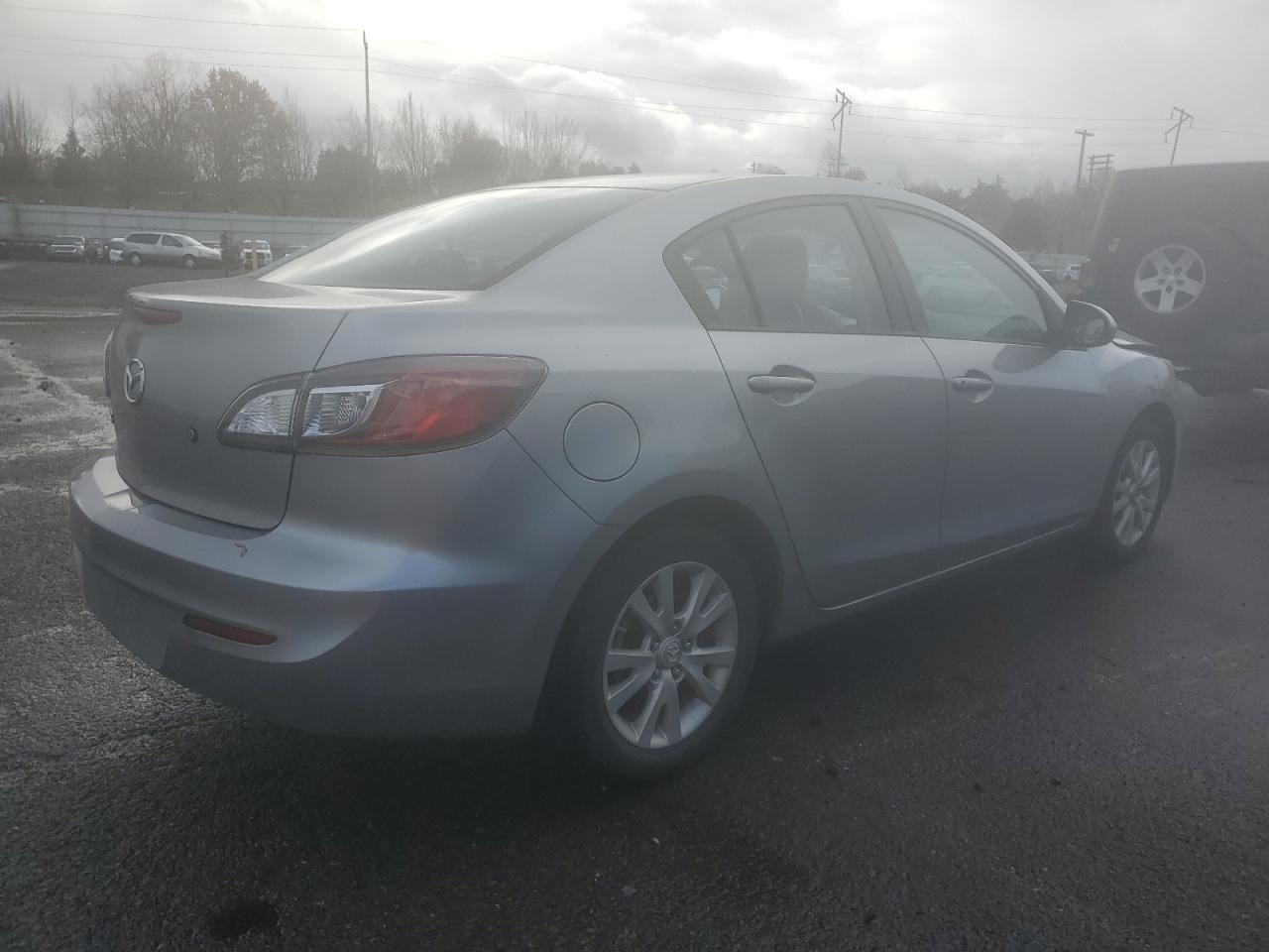 VIN JM1BL1TGXD1783956 2013 MAZDA 3 no.3