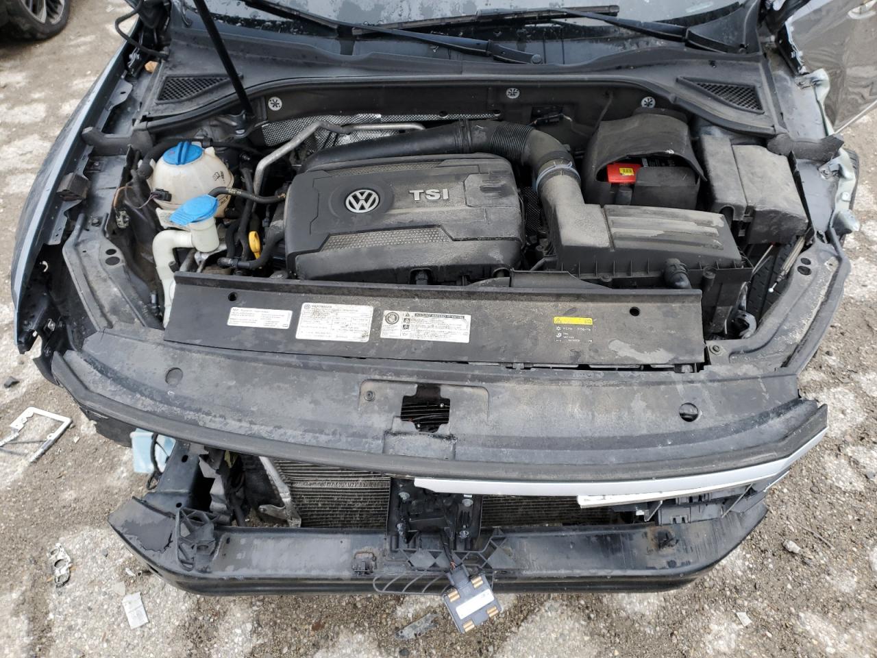 2017 Volkswagen Passat R-Line VIN: 1VWDT7A33HC086051 Lot: 81758824