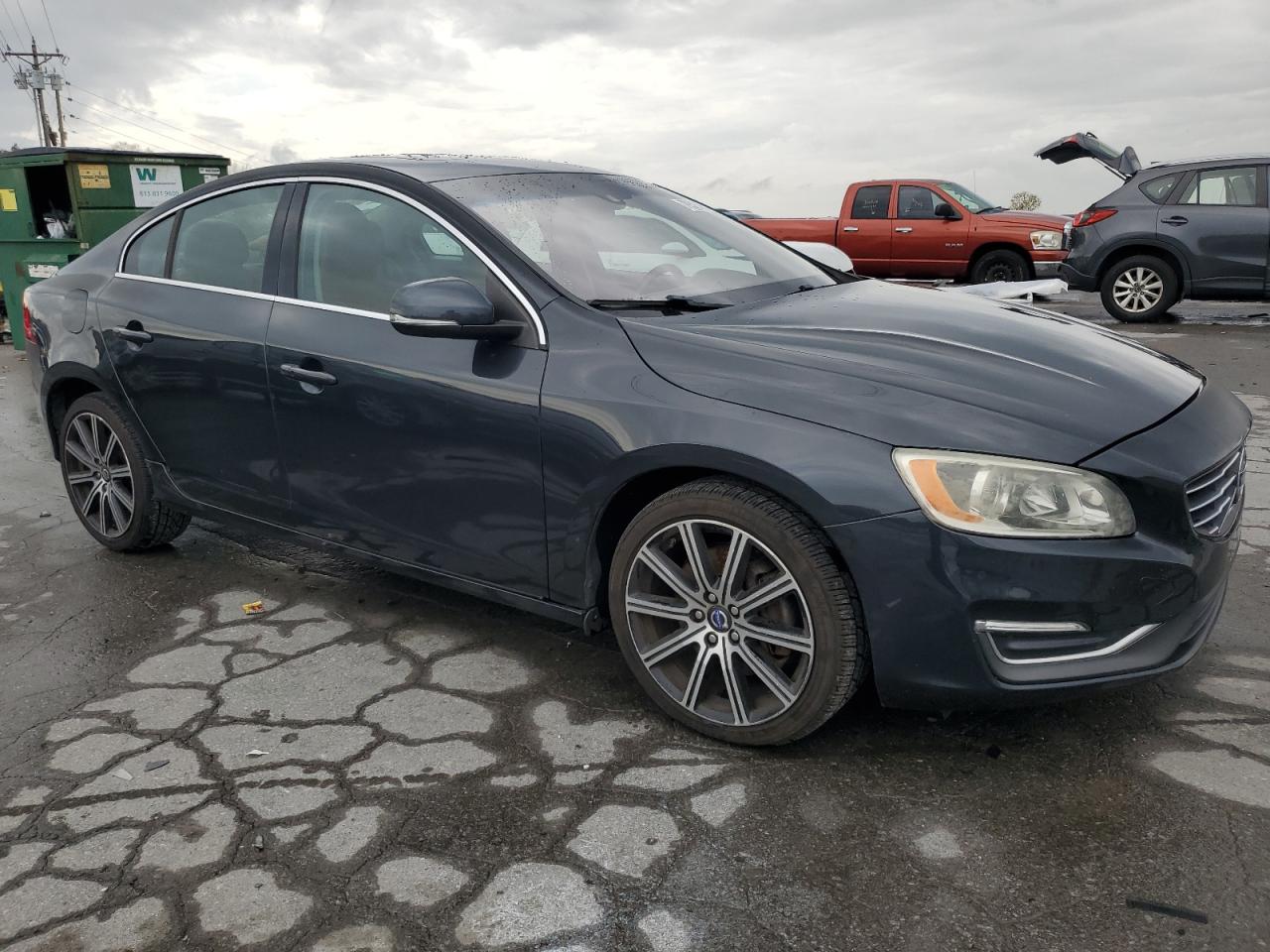 VIN YV1612FS0E2285350 2014 VOLVO S60 no.4