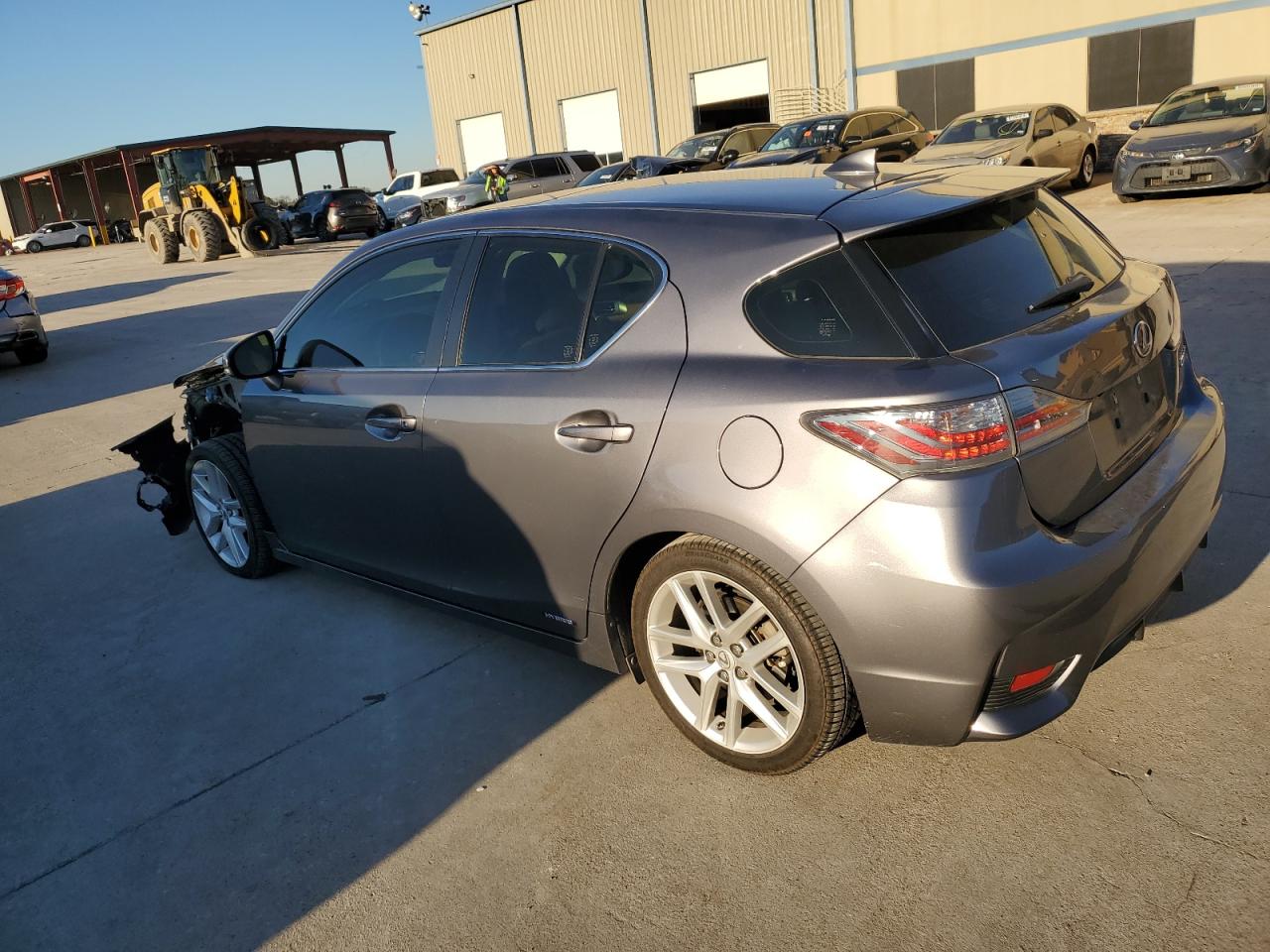 2015 Lexus CT - Image 2