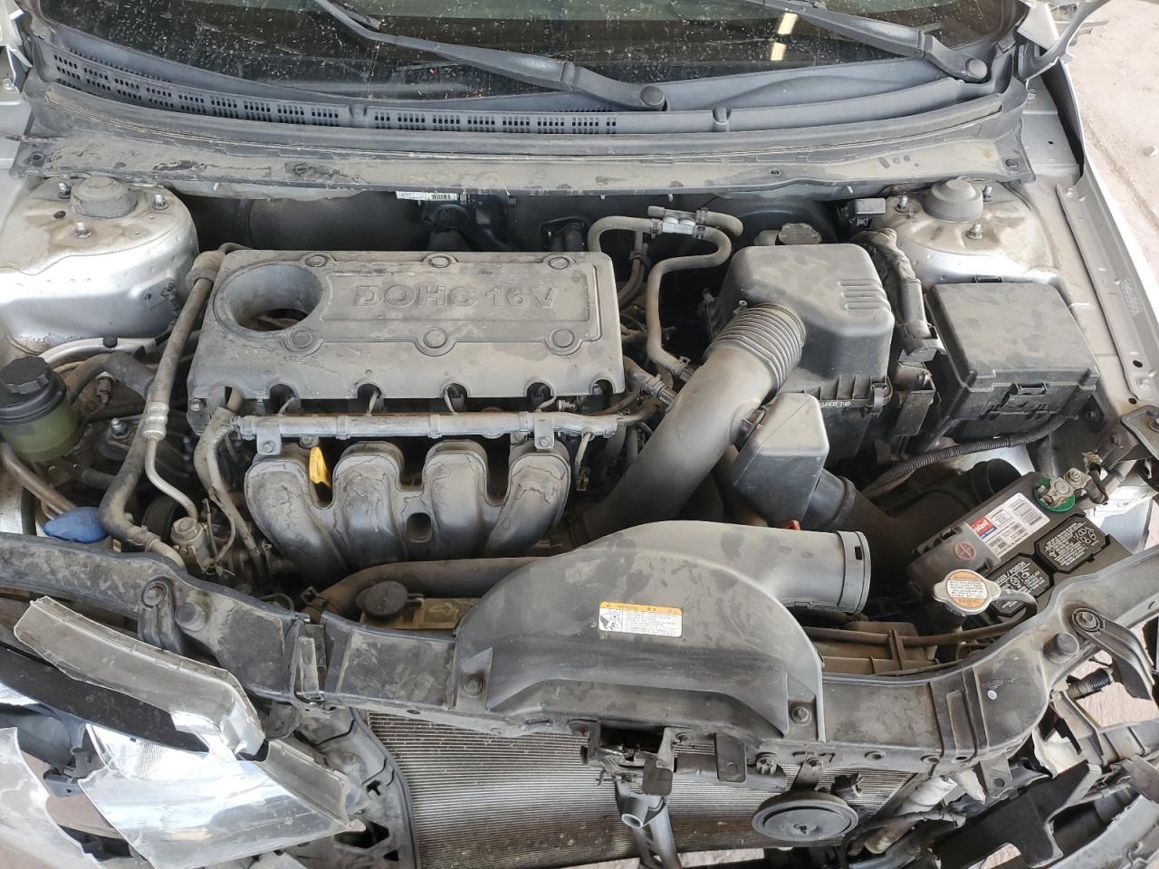 2010 Kia Forte - Image 11