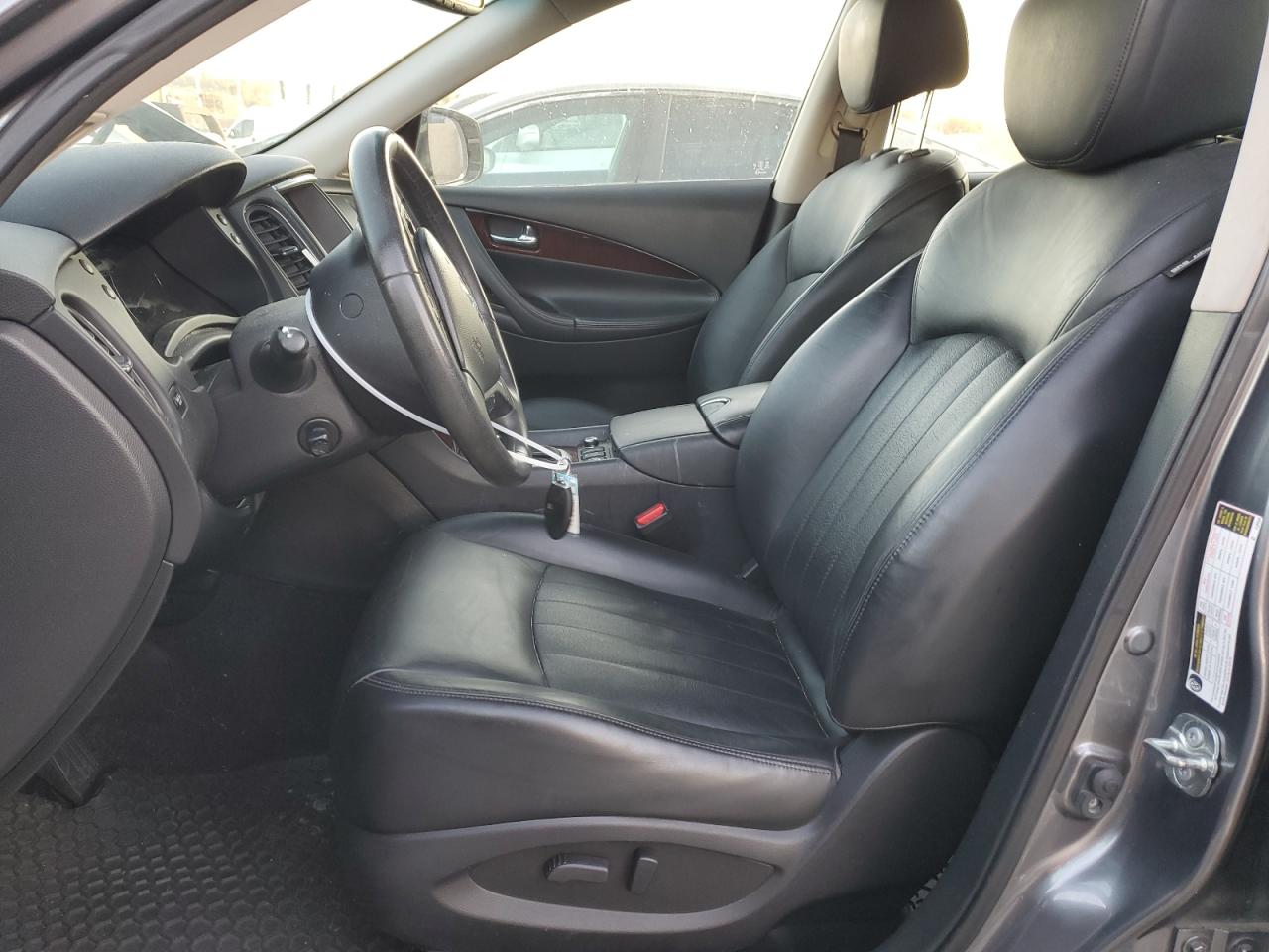 2017 Infiniti QX50 - Image 7