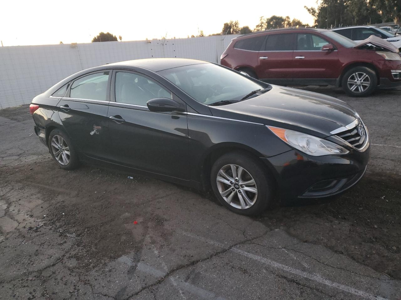 2013 Hyundai Sonata - Image 4