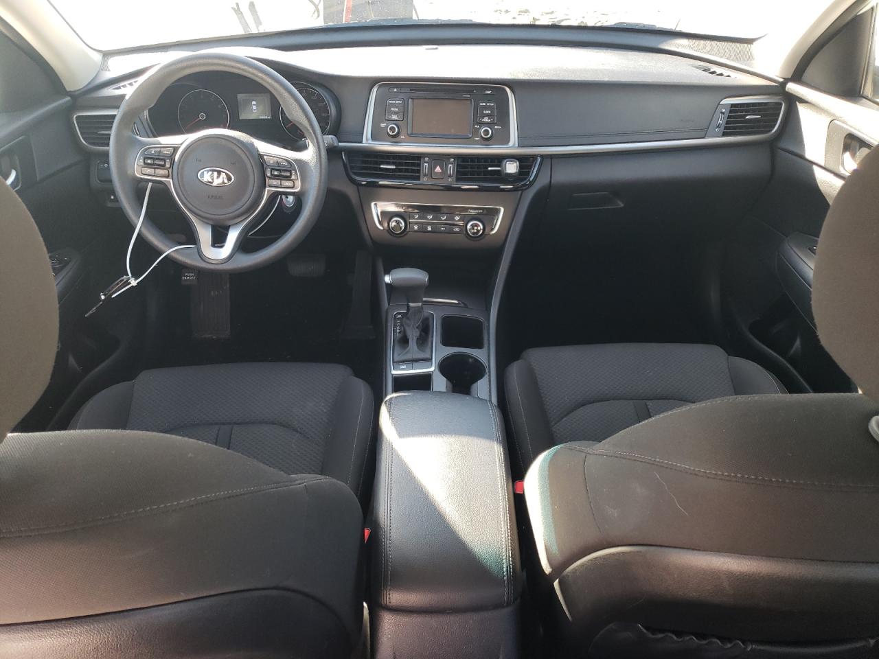 2017 Kia Optima - Image 8