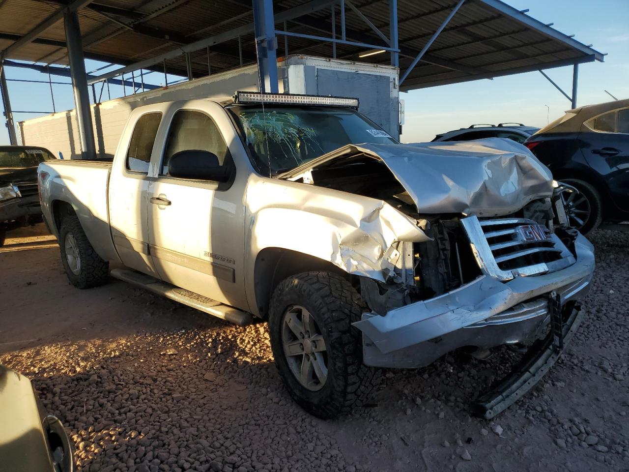 2012 GMC Sierra - Image 4