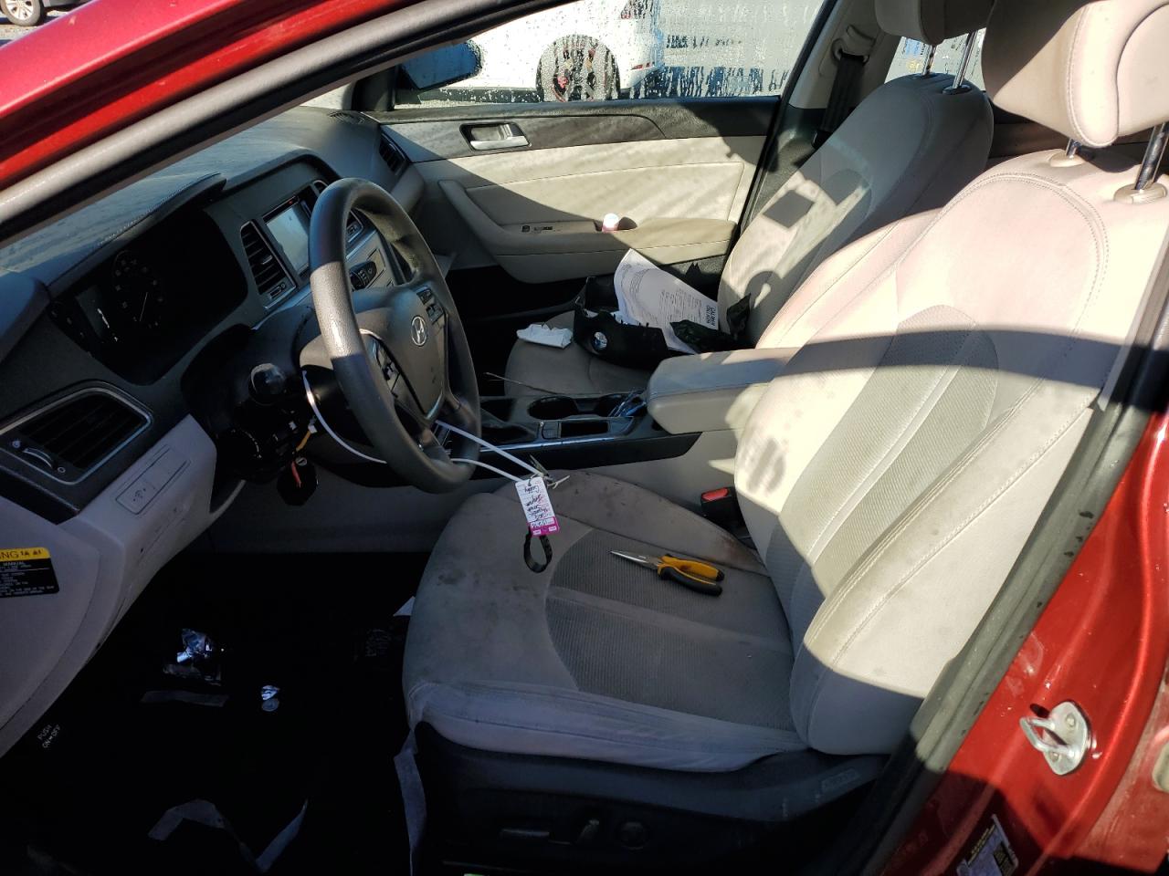 2015 Hyundai Sonata - Image 7