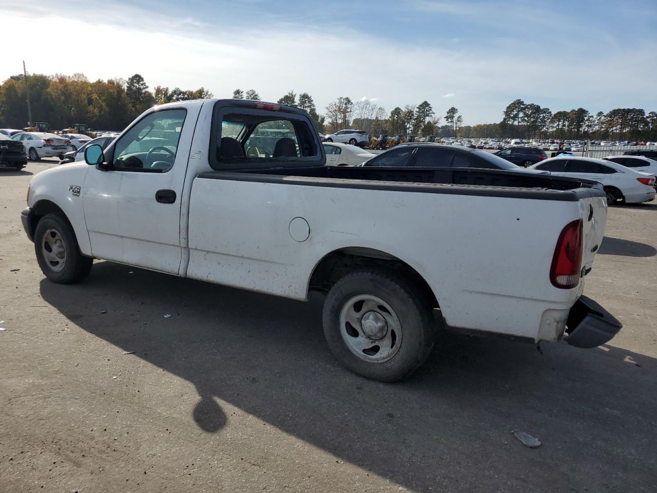 2003 Ford F-150 - Image 2