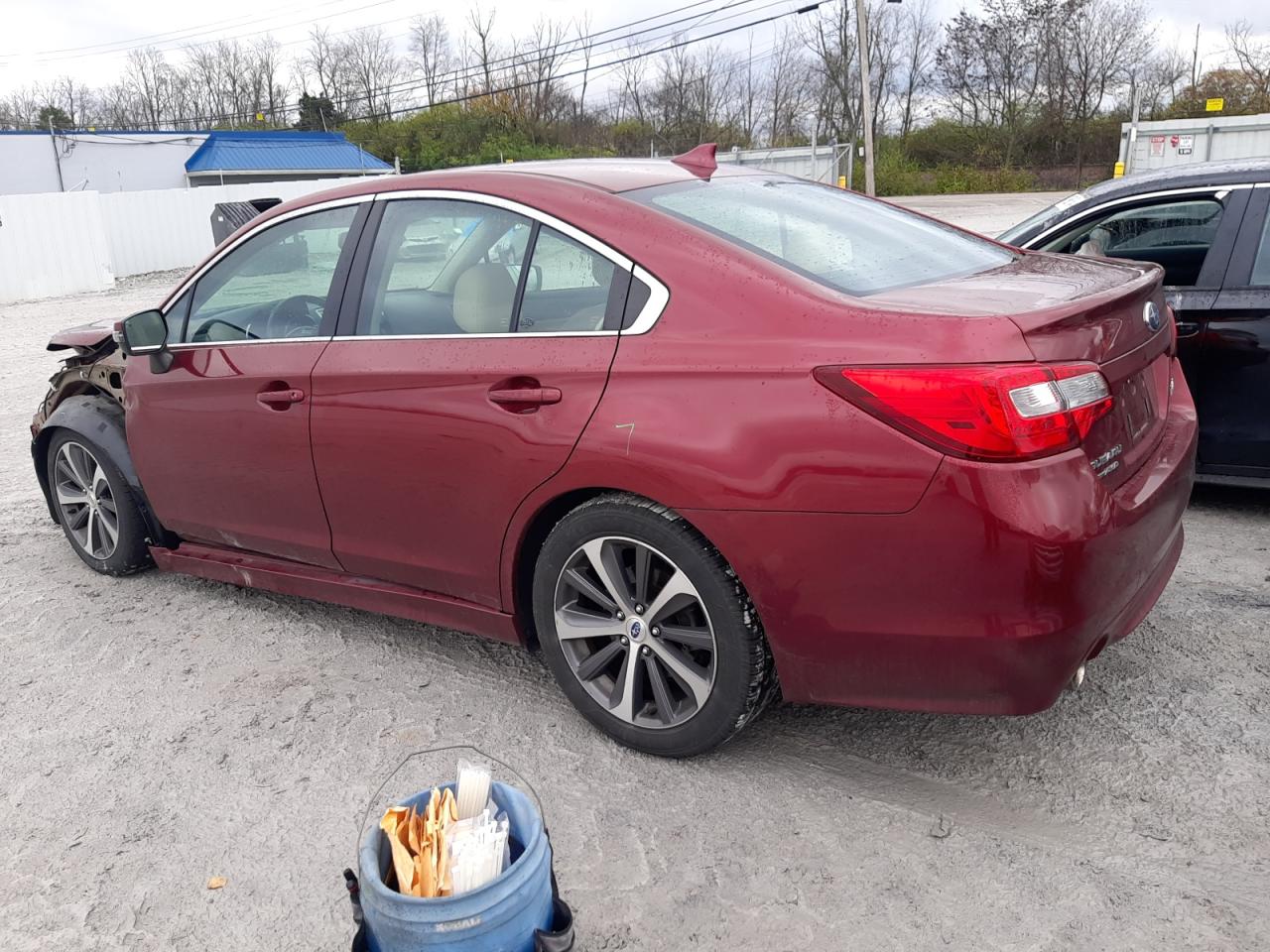 2016 Subaru Legacy - Image 2