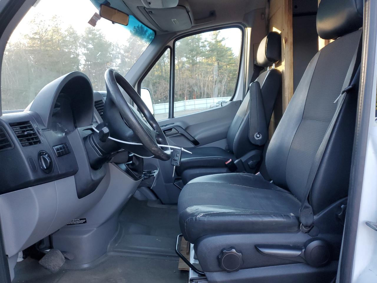 2014 Mercedes-Benz Sprinter 2500 VIN: WD3PE7DC2E5887828 Lot: 80829234