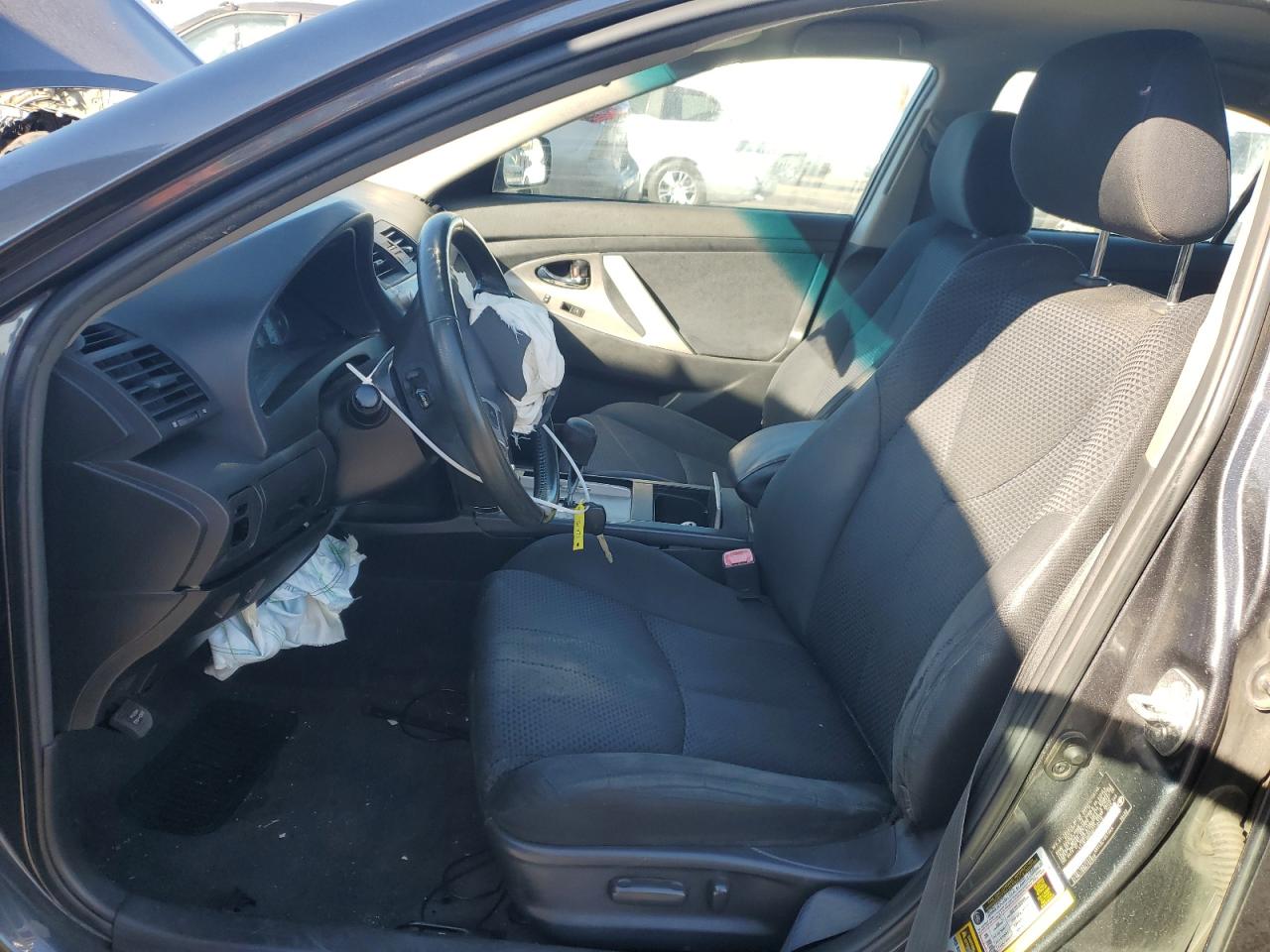 2010 Toyota Camry - Image 7