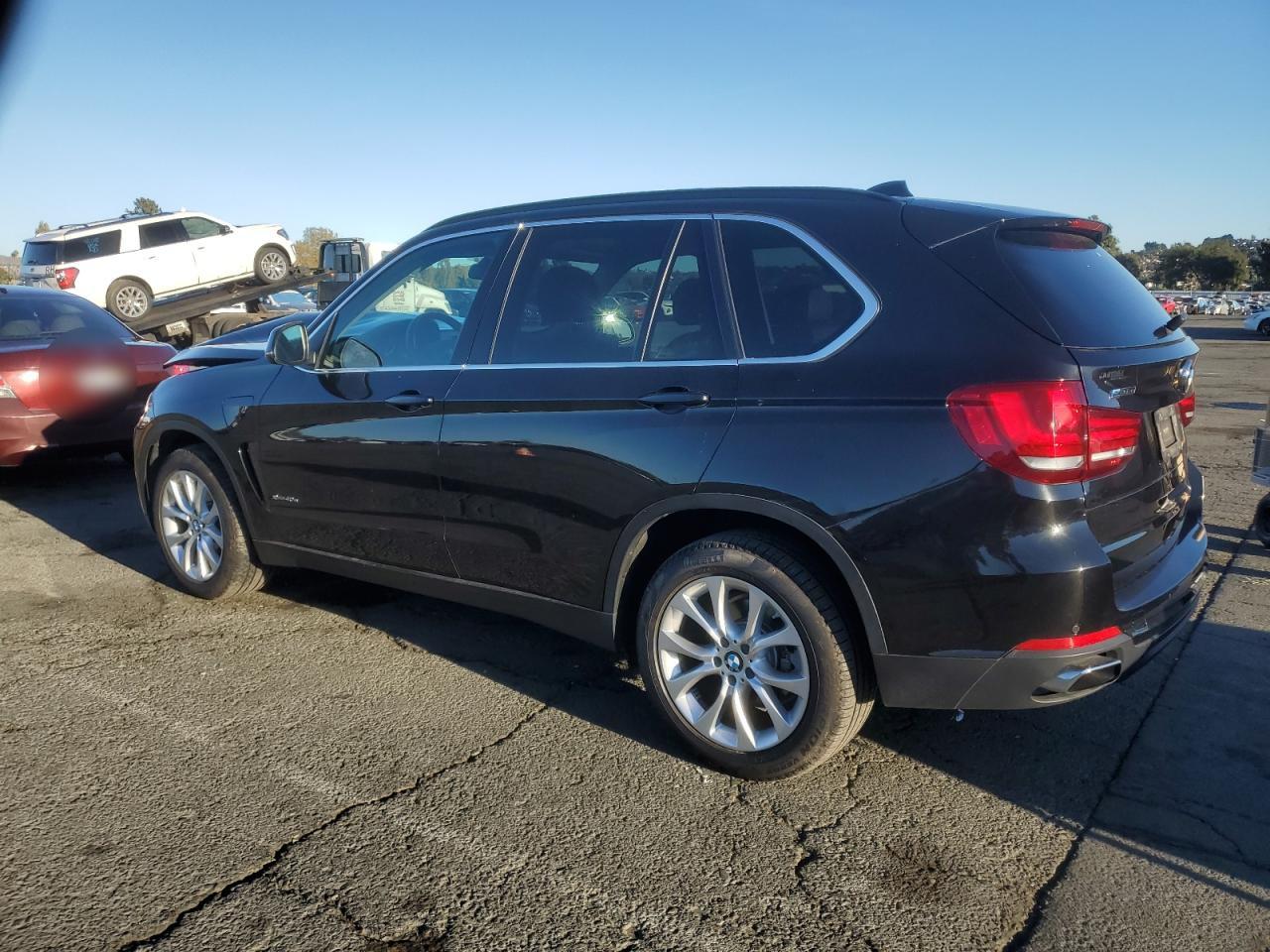 VIN 5UXKT0C56G0S76084 2016 BMW X5 no.2