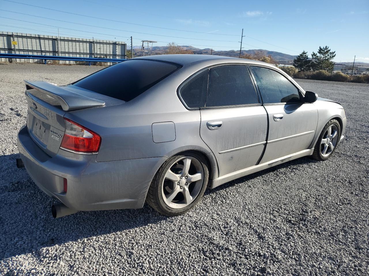 2009 Subaru Legacy - Image 3