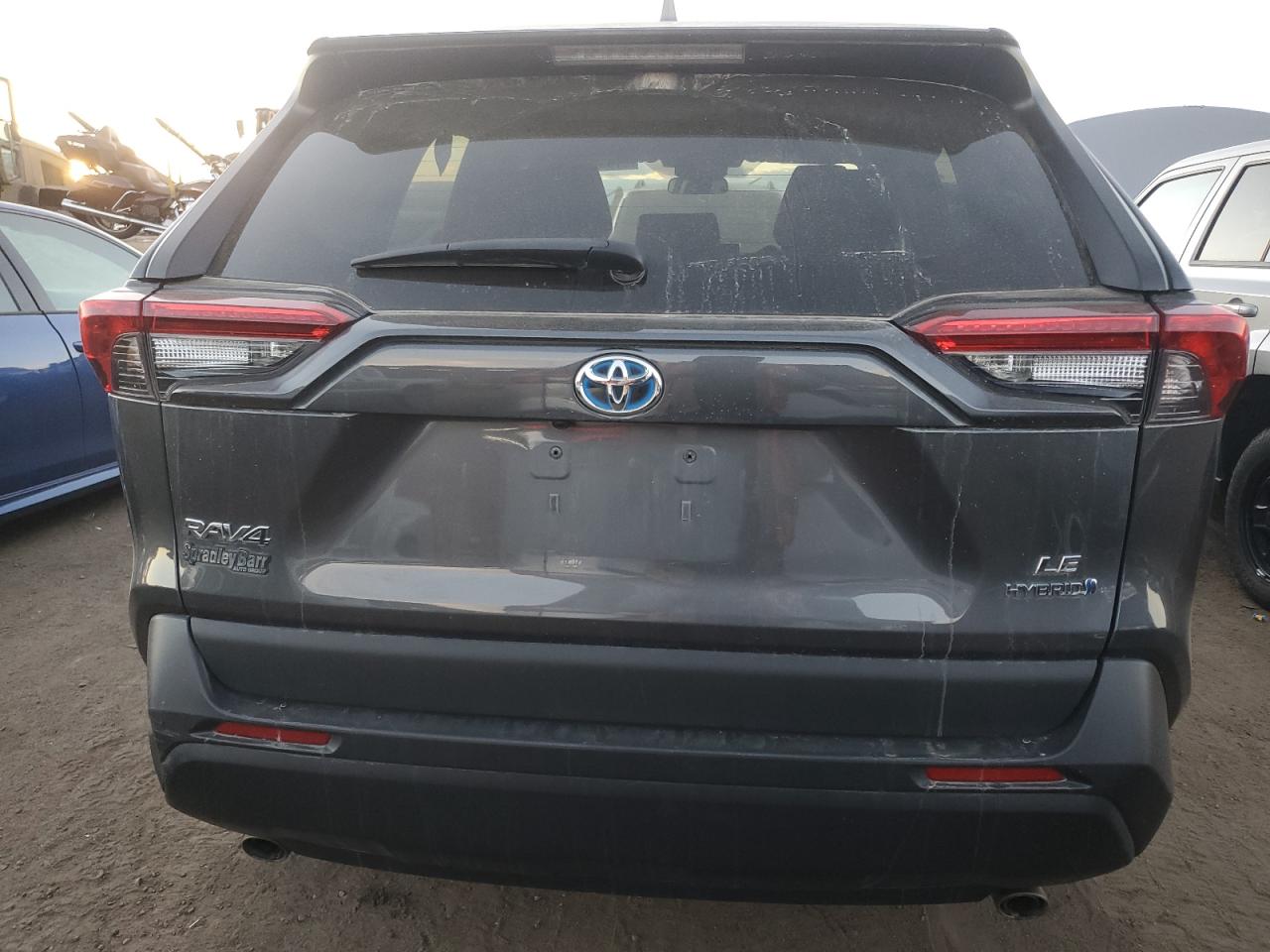 2021 Toyota Rav4 Le VIN: 2T3MWRFV9MW115947 Lot: 81097274