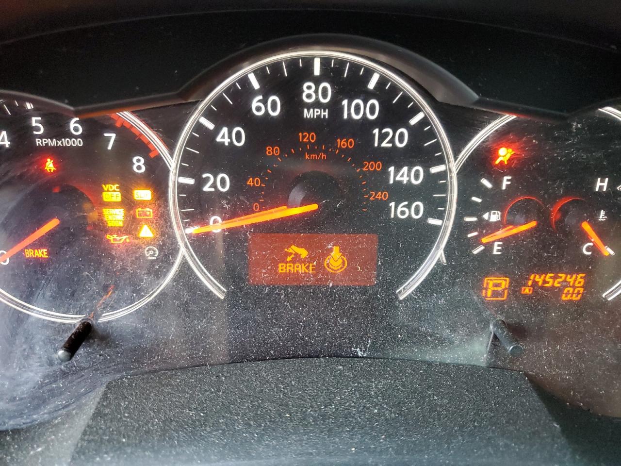 2010 Nissan Altima - Image 9