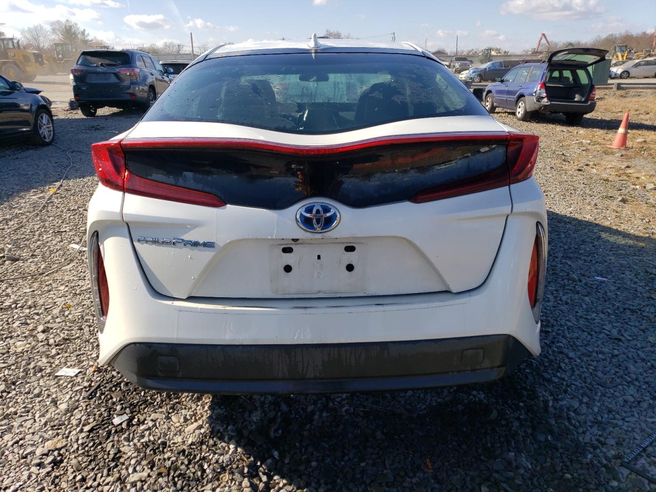 2017 Toyota Prius Prime VIN: JTDKARFPXH3060005 Lot: 79458914