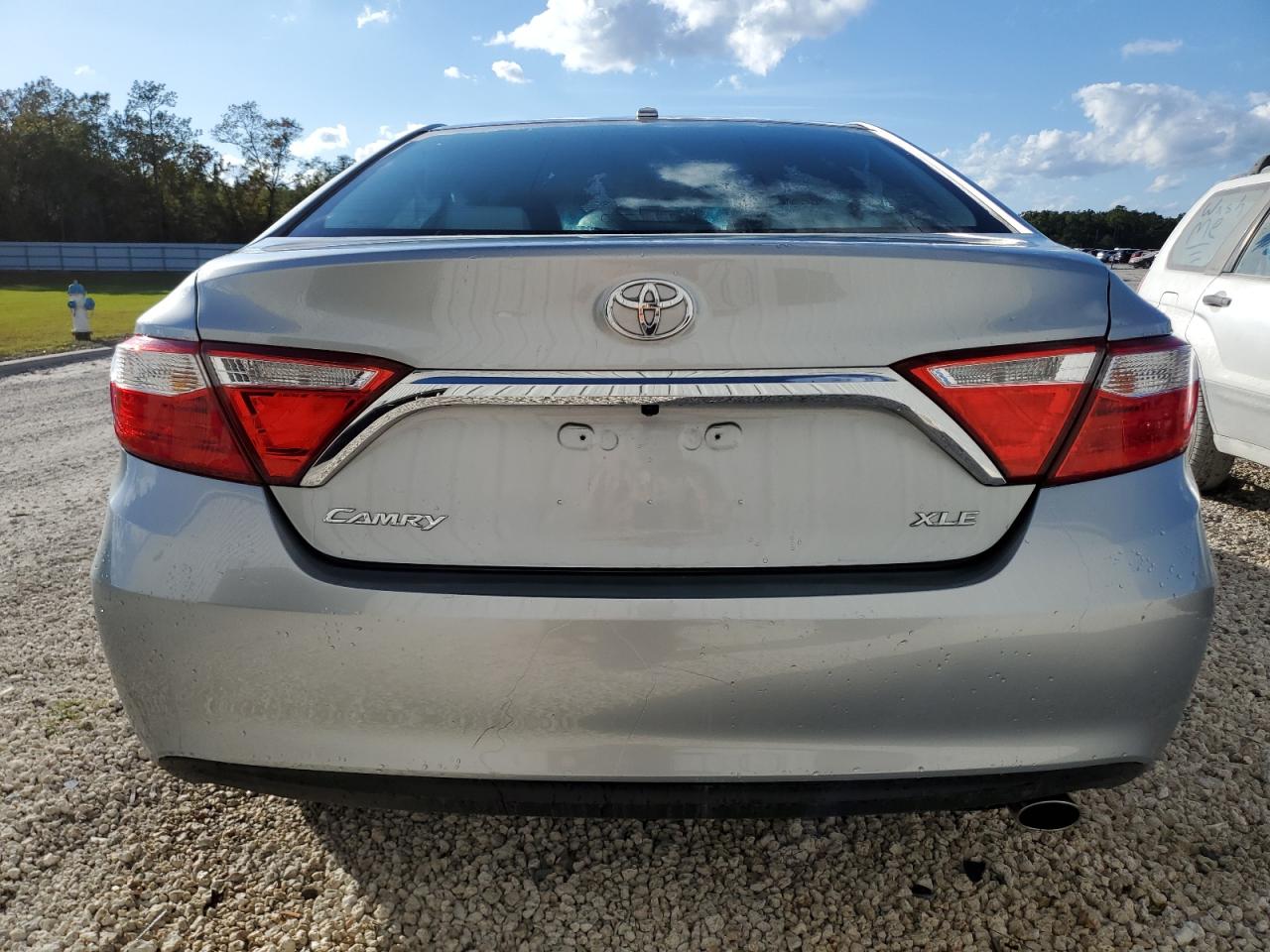 VIN 4T1BF1FK4HU627760 2017 TOYOTA CAMRY no.6