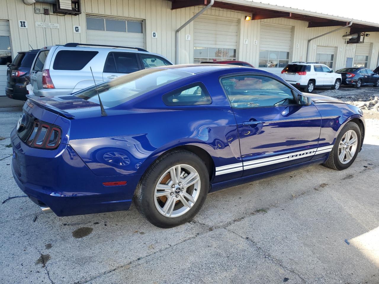 2013 Ford Mustang - Image 3