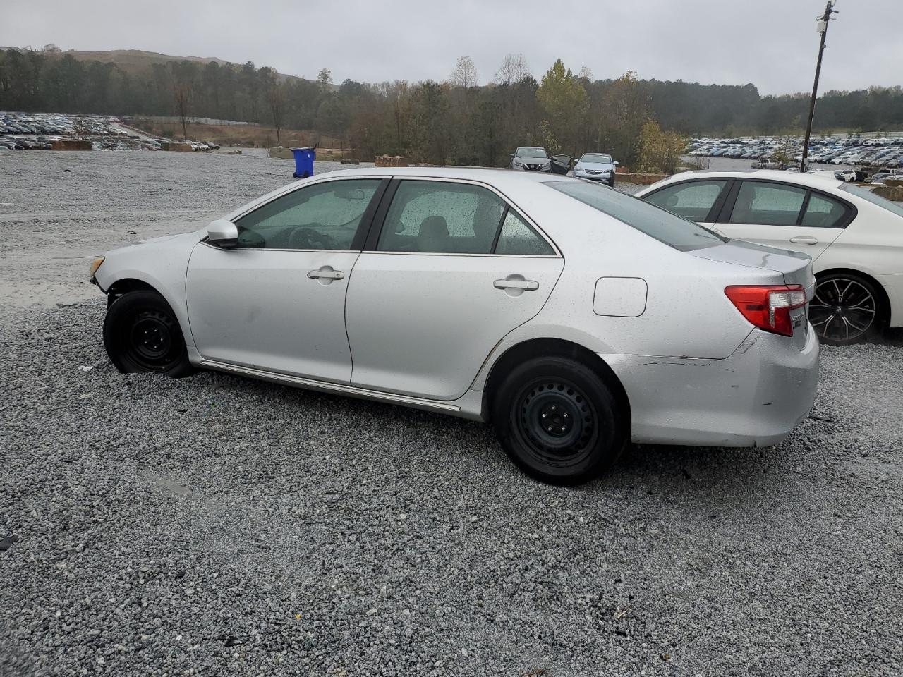 VIN 4T1BF1FK6DU242842 2013 TOYOTA CAMRY no.2