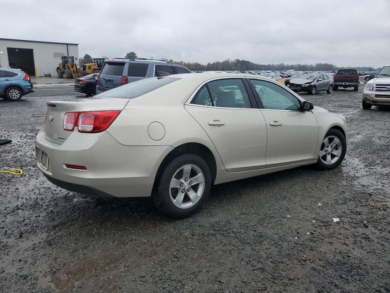 2015 Chevrolet Malibu - Image 3