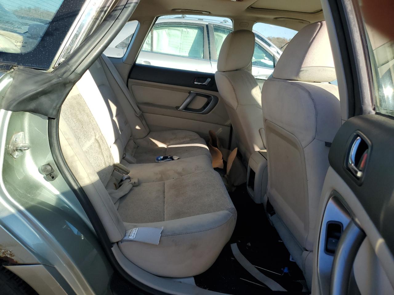 2009 Subaru Legacy - Image 10
