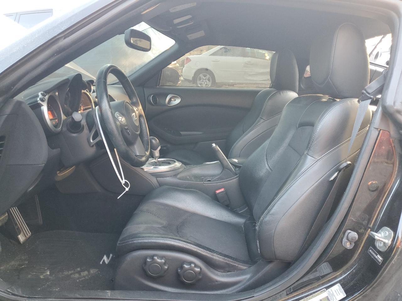 2014 Nissan 370Z - Image 7