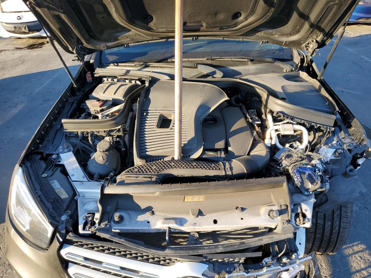2020 Mercedes-Benz GLC - Image 11