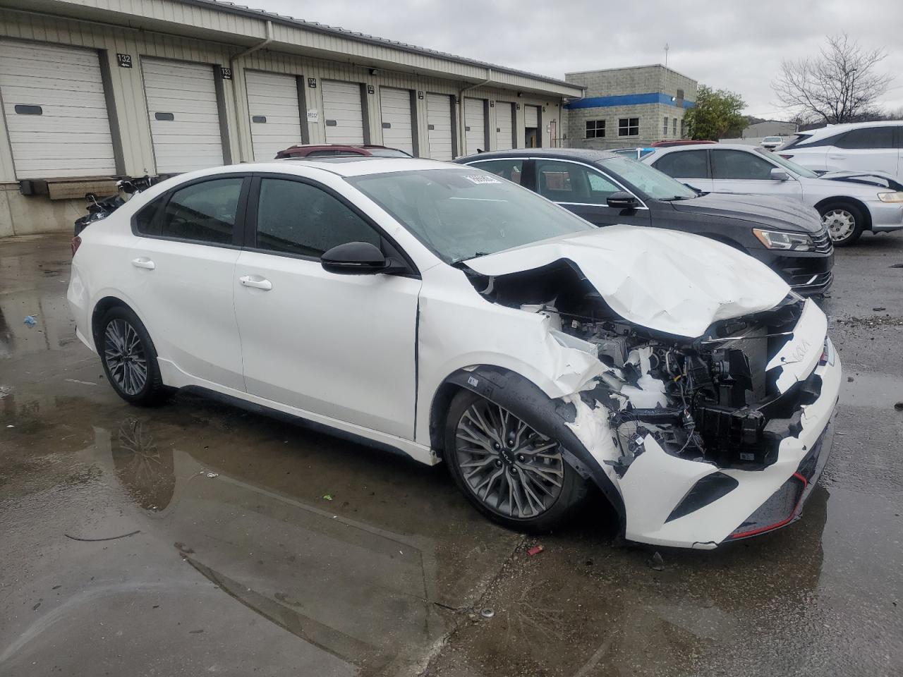 2023 Kia Forte - Image 4