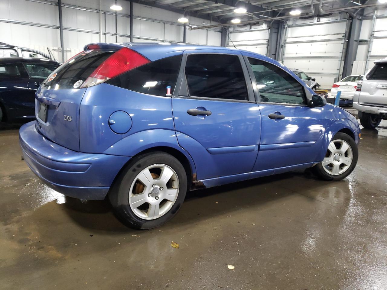 2004 Ford Focus - Image 3