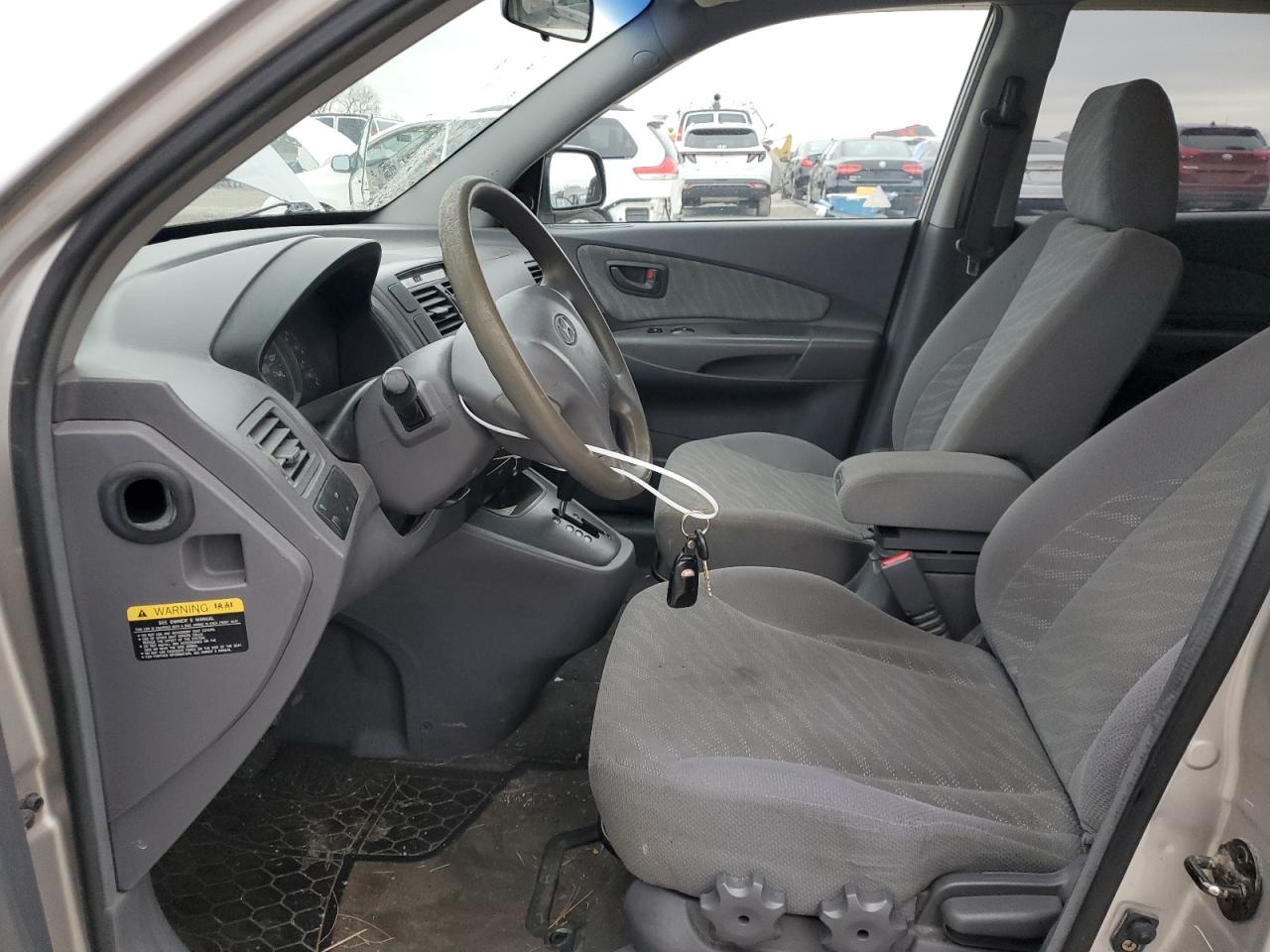 2005 Hyundai Tucson - Image 7