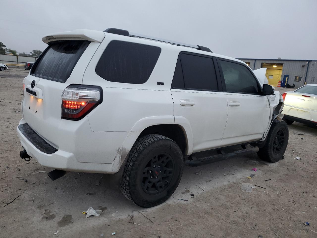 2021 Toyota 4Runner - Image 3