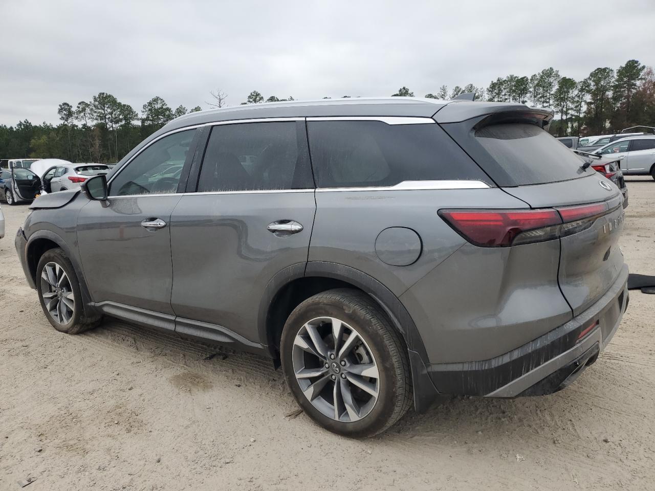 2024 Infiniti QX60 - Image 2