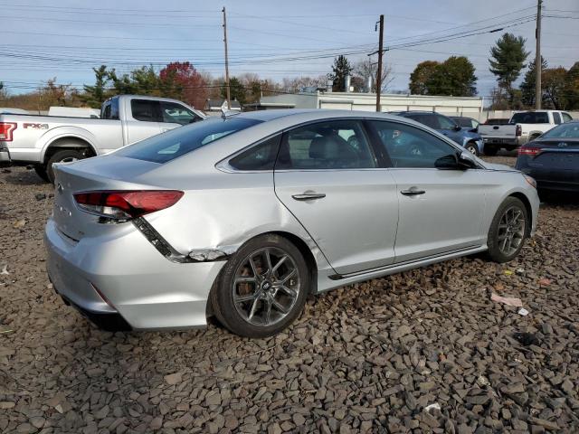  HYUNDAI SONATA 2018 Серебристый