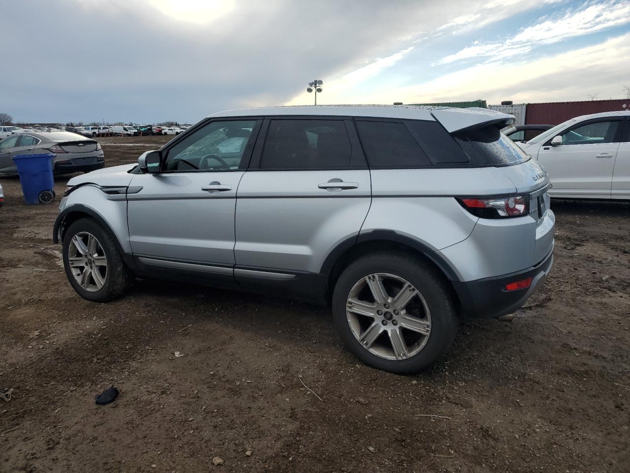 2013 Land Rover Range Rover - Image 2