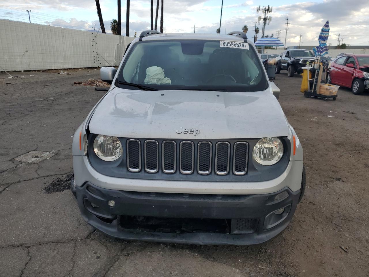 VIN ZACCJABT3FPB20496 2015 JEEP RENEGADE no.5