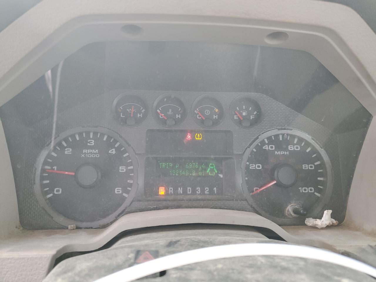 2009 Ford F250 - Image 9