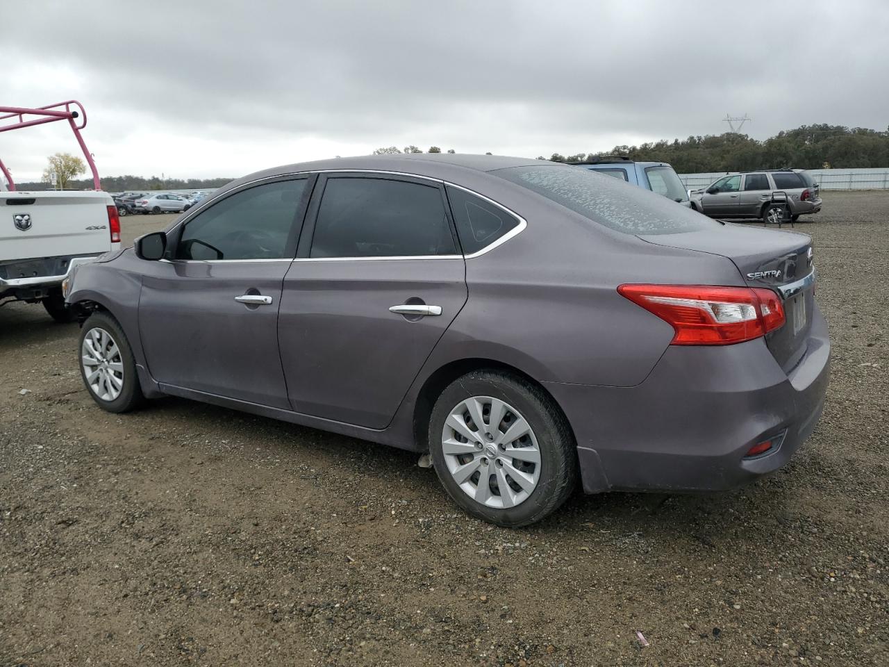 VIN 3N1AB7AP7JY228025 2018 NISSAN SENTRA no.2