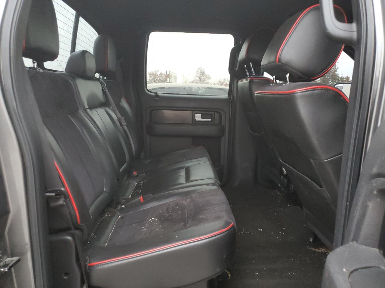 2013 Ford F-150 - Image 10
