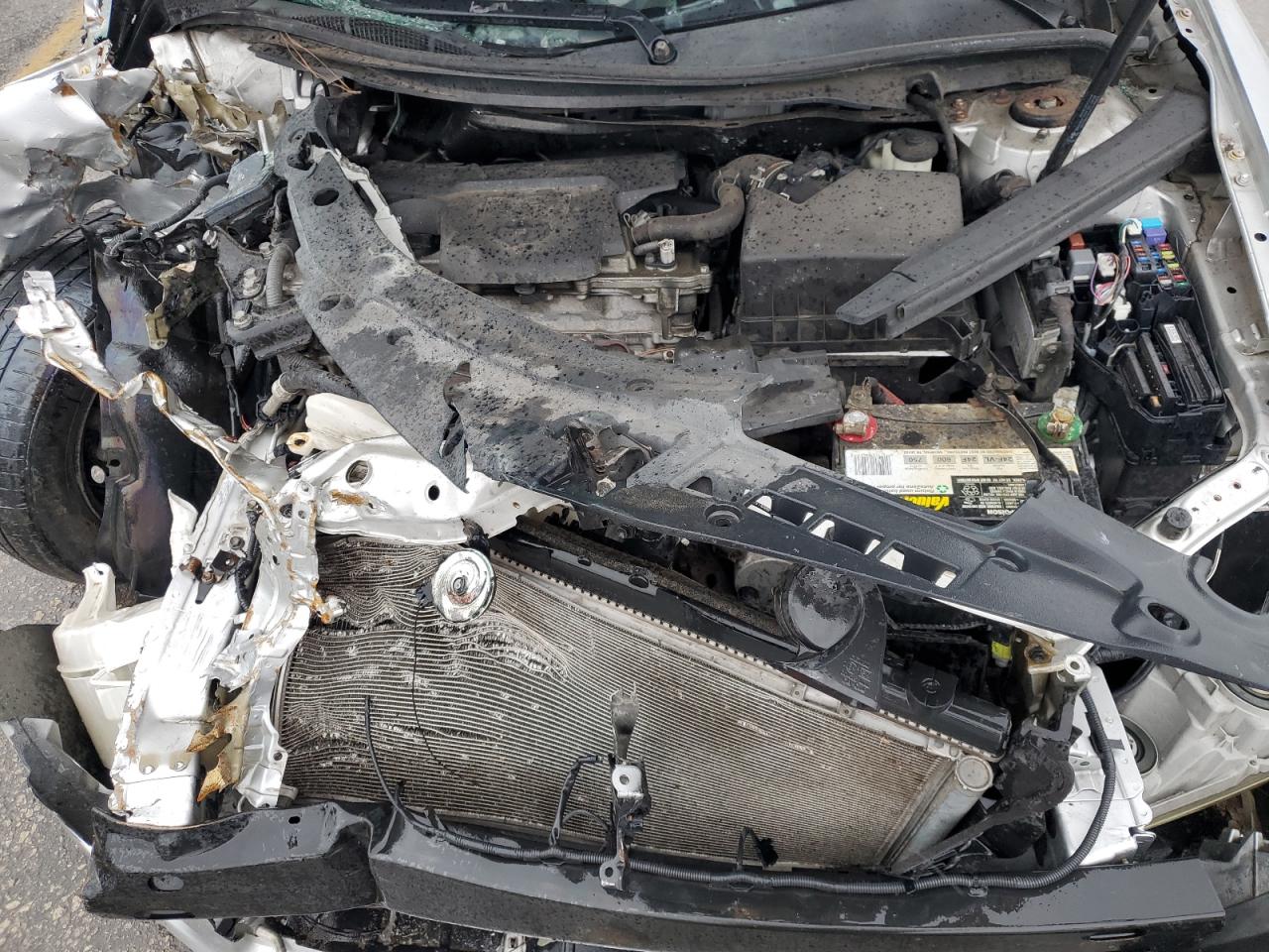 2012 Toyota Camry - Image 11