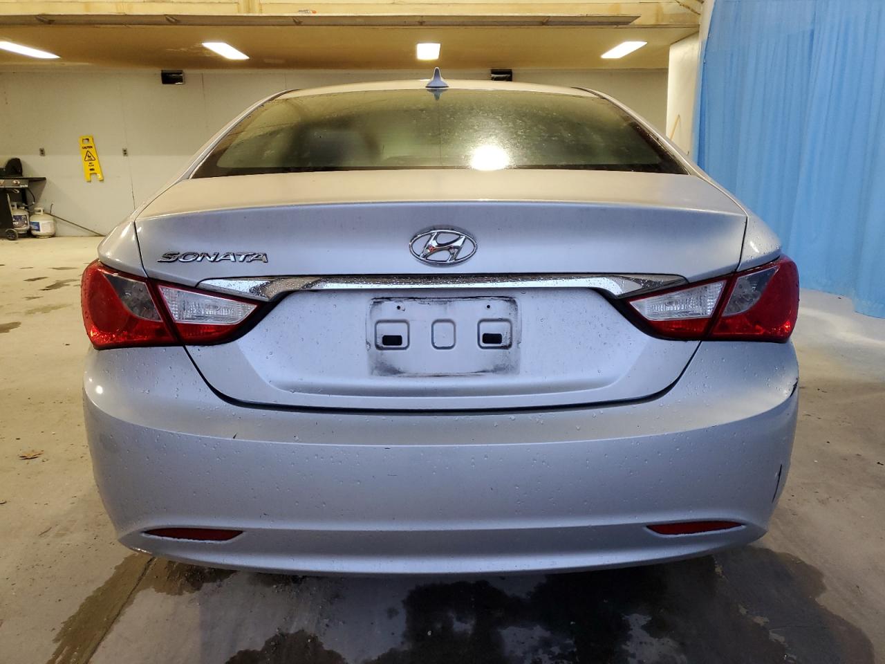 2013 Hyundai Sonata - Image 6