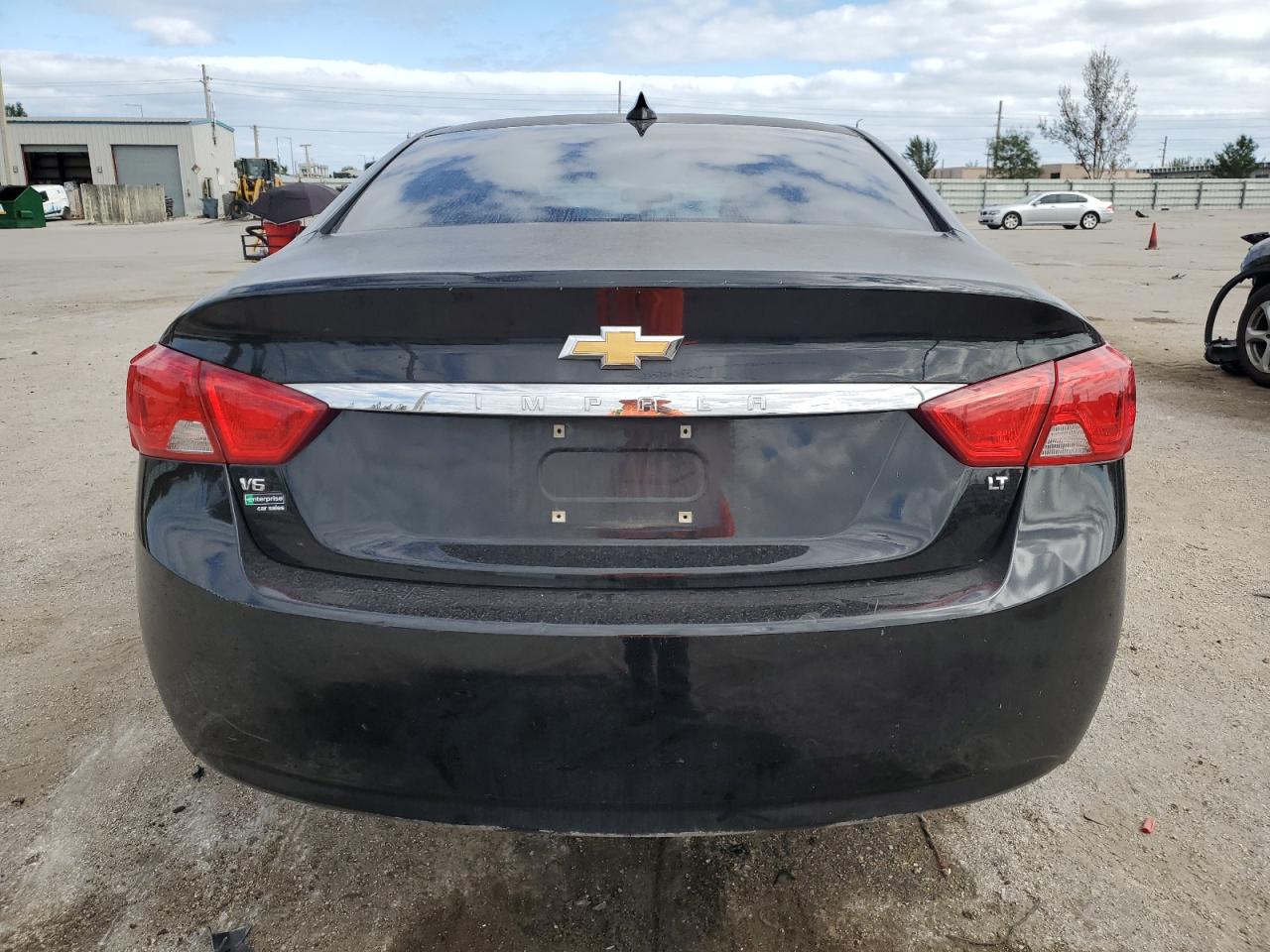2017 Chevrolet Impala - Image 6