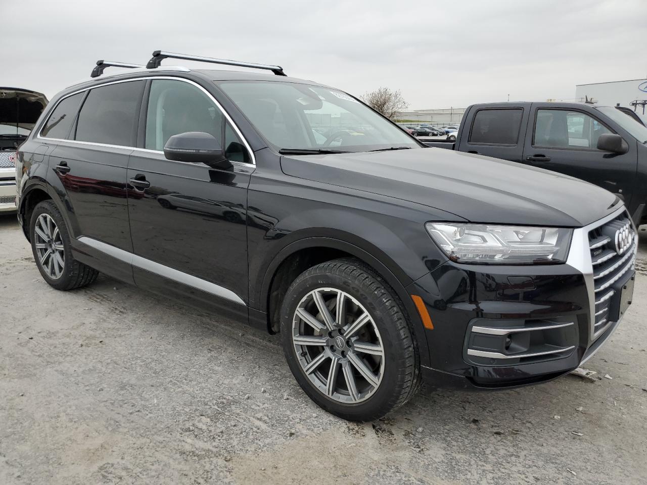 2017 Audi Q7 - Image 4