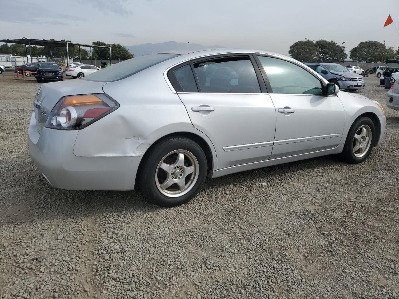 2011 Nissan Altima - Image 3